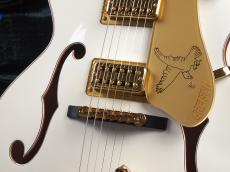 Gretsch G6136TG Limited Edition Falcon Jr. with Bigsby Ebony Fingerboard ~White~_5