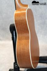 Naturel Tenor Custom (2024)　指板にサファイアが埋め込まれたカスタム品です!_11