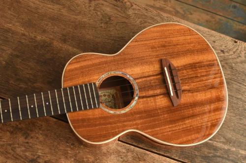 aNueNue Tenor aNN-AAA3