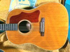 Gibson J-50_2