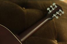 Gibson J-45 SPECIAL / WINE RED 【オール単板】_4