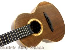 Akira Niihori Ukulele [Somali]テナー 表横:北米産ウォルナット/裏インディアンローズウッド1P #04027_6