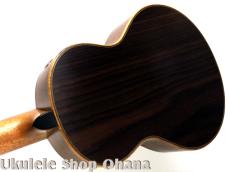 Akira Niihori Ukulele [Somali]テナー 表横:北米産ウォルナット/裏インディアンローズウッド1P #04027_7