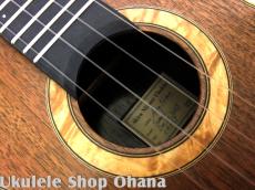 Akira Niihori Ukulele [Somali]テナー 表横:北米産ウォルナット/裏インディアンローズウッド1P #04027_10