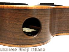 Akira Niihori Ukulele [Somali]テナー 表横:北米産ウォルナット/裏インディアンローズウッド1P #04027_11