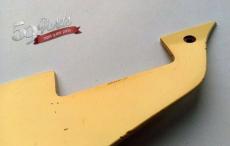 59PARTS HISTORIC CREAM GIBSON LES PAUL PICKGUARD WITH BRACKET POST 2008 HAND AGED BURST/全国一律送料無料_3