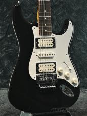 Fender Limited Edition 50th Anniversary Dave Murray Stratocaster -Black- 【限定モデル】_4