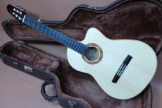 Crews Maniac Sound Maniac Memory of Sonoma Classic Koa Limited / Venetian Cutaway・Solid German Spruce Top・Flame Hawaiian Koa Side and Back・Ebony Fingerboard and Bridge・Original Mi-Si Pickup【With Original Hard Case】2022年_2