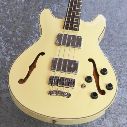 Warwick StarBass 4st  - Solid Creme White High Polish- 【3.79Kg】【#567846-25】【売切大特価】