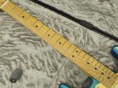 Fender Limited Edition American Ultra II Stratocaster HSS RMN Aurora Rainbow Metallic_5