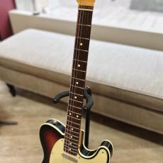 Fender USA American Vintage ’62 Custom Telecaster_5