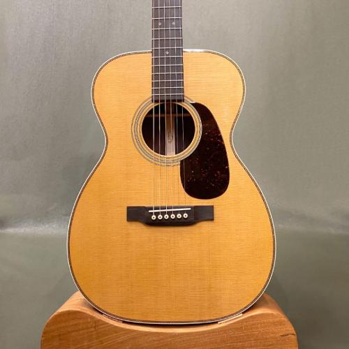 Martin 00-28 Standard