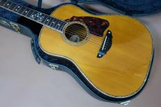 Terry's Casual TC-J7 Cherry / Head Abalone Trim・Top and Side and Back All Abalone Trim・Sakura Fubuki Inlay・Solid Spruce Top・Solid Option Honduras Rosewood Side and Back・Mahogany and Ebony 5P Neck【With T’sT Original _2