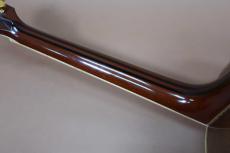 Terry's Casual TC-J7 Cherry / Head Abalone Trim・Top and Side and Back All Abalone Trim・Sakura Fubuki Inlay・Solid Spruce Top・Solid Option Honduras Rosewood Side and Back・Mahogany and Ebony 5P Neck【With T’sT Original _12