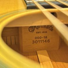 Martin 【試奏動画あり】000-18 Standard #3011146【鳴り抜群・木目美しい良個体】【当店限定特典付き】【送料当店負担】【池袋店在庫品】_17