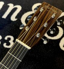 Martin D-28 Standard S/N 3008767【ついに製造番号が3,000,000番を突破!】_9