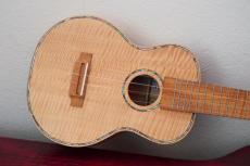 Yokoyama Guitars 【限定モデル / 和材】Concert / YU「とち」#160_3