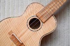 Yokoyama Guitars 【限定モデル / 和材】Concert / YU「とち」#160_10