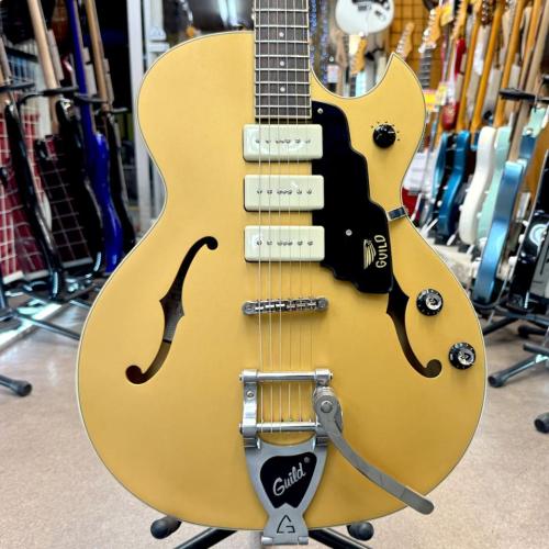 Guild Starfire-1 Jet90