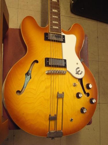 Epiphone RIVIERA(2022)