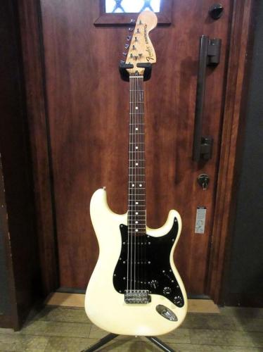Fender 1980 Stratocaster Olympic White/Rose