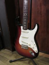 Fender 1982 American Vintage Series ‘62Stratocaster Sunburst_2