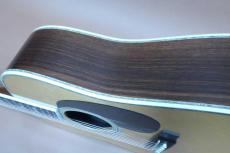 Martin D-45 JP CTM / Japan Custom・Engelmann Spruce Top・Rosewood Side and Back・Vertical Logo・D-45 Style Abalone Trim and Hexagons Inlay・・Mahogany 1P-Neck・Ebony Fingerboard and Bridge・Black Pick guard【With Ori_4