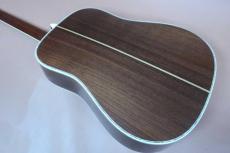 Martin D-45 JP CTM / Japan Custom・Engelmann Spruce Top・Rosewood Side and Back・Vertical Logo・D-45 Style Abalone Trim and Hexagons Inlay・・Mahogany 1P-Neck・Ebony Fingerboard and Bridge・Black Pick guard【With Ori_6