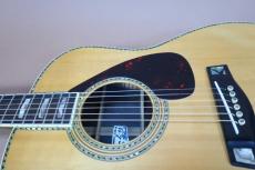 YAMAHA L-53 Custom / Original TM-50G Peg・Solid Ezo Spruce Top・Solid Jacaranda Side and Back :Center Ebony 3-Piece ・Head & Body & Rosette Solid Bias Abalone Trim　【With Original Custom Hard Case】  1978年製_12