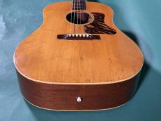 Gibson J-35 NT_11