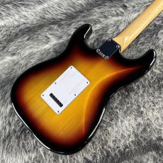 Fender Standard Stratocaster 3-Color Sunburst_6