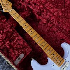 Fender Limited Edition American Vintage II 1957 Stratocaster White Blonde_2