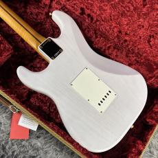 Fender Limited Edition American Vintage II 1957 Stratocaster White Blonde_6