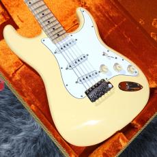 Fender Yngwie Malmsteen Stratocaster Vintage White_3