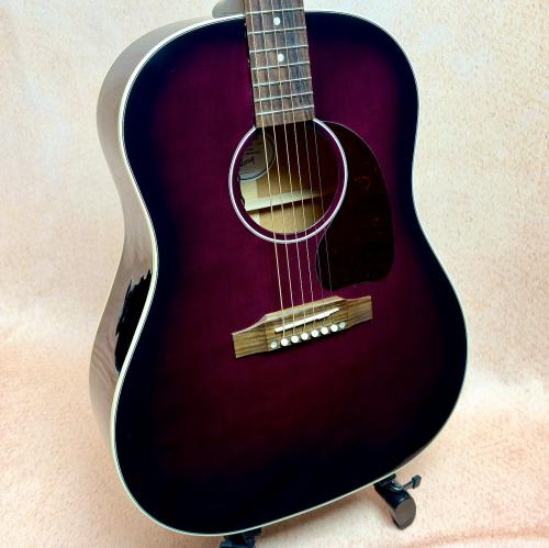 Gibson J-45 Standard Purple Burst #22335070【送料当社負担・最大48回分割無金利】