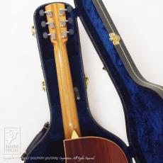 Larrivee C-10 Custom 12Fret (Angel Inlay)_9