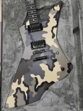 ESP SNAKEBYTE CAMO【METALLICA James Hetfield】 生産完了モデルが奇跡の再入荷! 近日入荷予定!