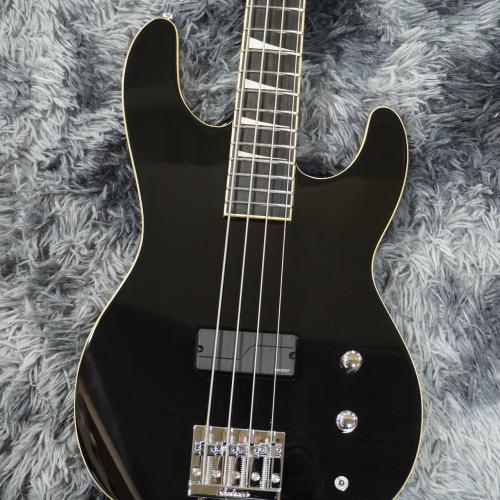 Jackson Pro Plus Limited Edition Pure Metal Concert Bass Gloss Black CB1A【WINTER SELECTION特価】