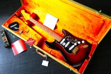 Fender STEVIE RAY VAUGHAN STRATOCASTER 極上中古　セール期間限定価格