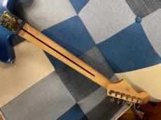 Squier 40th Anniversary Jazzmaster Gold Edition Lake Placid Blue_6