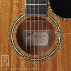 Larrivee C-10 (All Hawaiian Koawood)_12