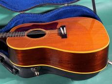 Gibson J-50_4