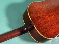 Gibson J-50_9