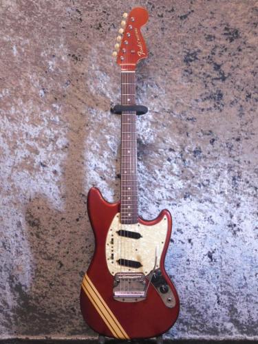 Fender Mustang Competition Red "Matching Head" '69