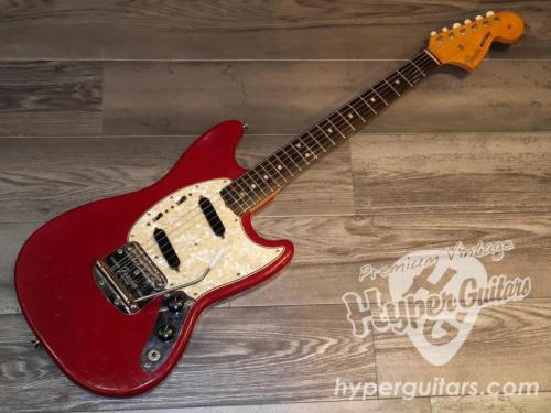Fender '66 Mustang