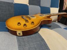 Burny RLG-70 Honeyburst_8