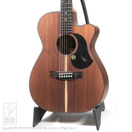 Maton EBW808C　カッタウェイ　