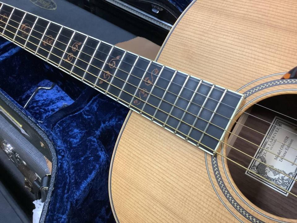 Larrivee OM-03R Deluxe Edition ラリビー OM03RWDX 中古