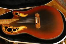 Ovation Super Adamas 1587-2_2