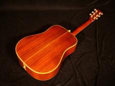 Martin D-45【本物の1968年製 生産数僅か67本 まさにレジェンドギターです! あのニールヤングやクラプトンと同年式。またとないチャンスをお見逃しなく。】解説試奏動画ご覧下さい。_5